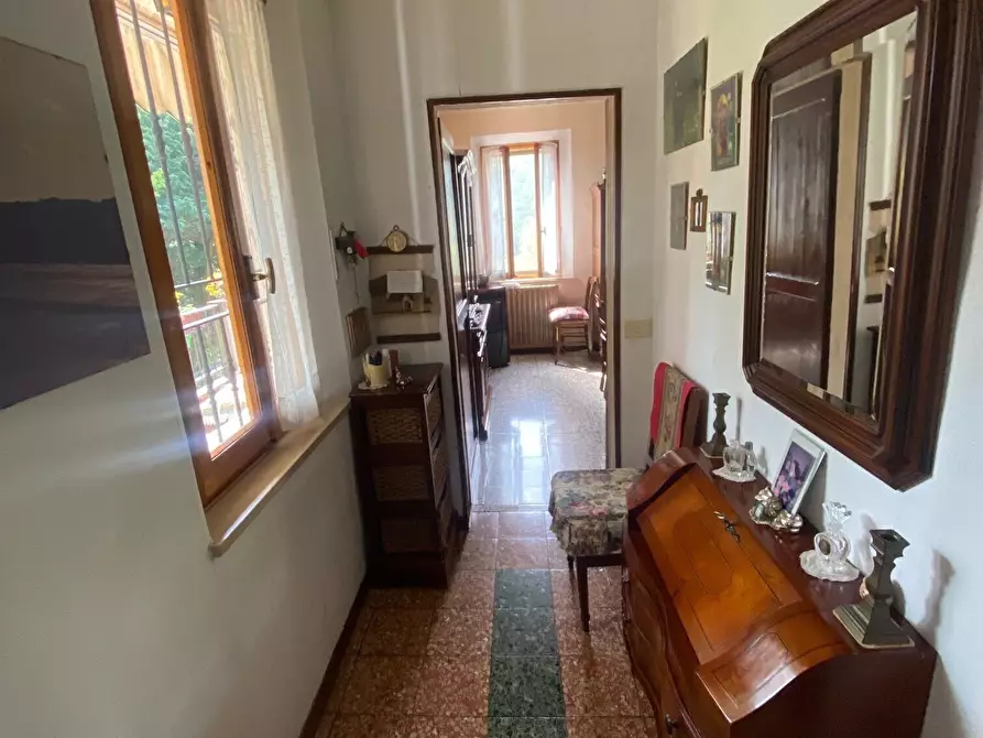 Immagine 16 di Casa indipendente in vendita  in Strada per Varano Marchesi 37 a Medesano