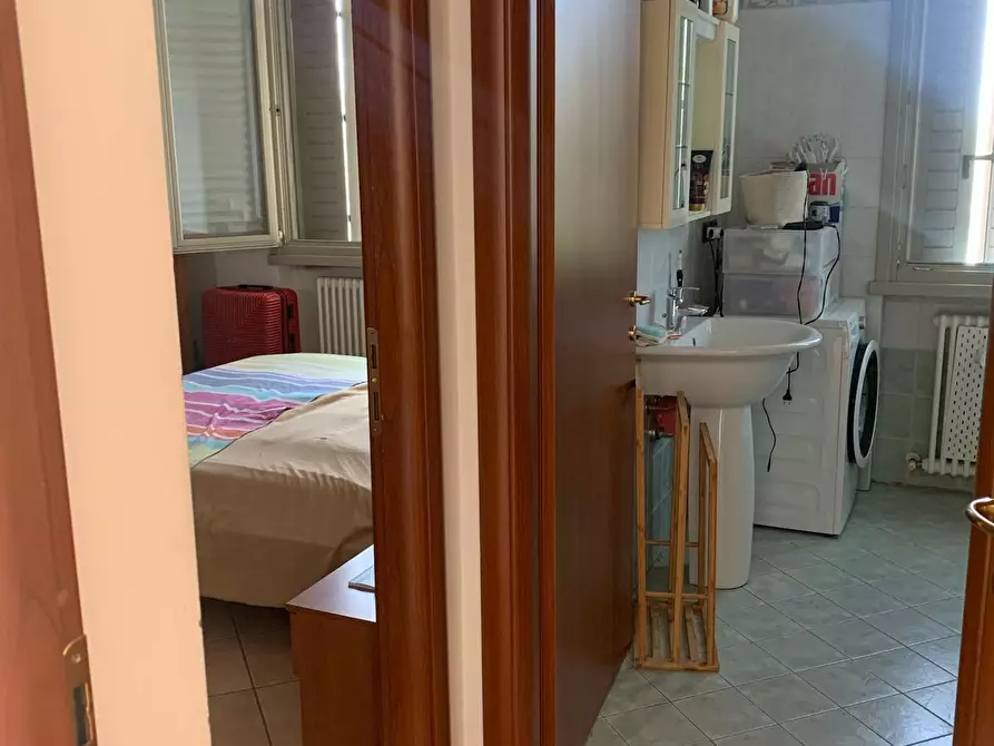 Immagine 5 di Bilocale in vendita  in Via Novara 1 a Parma