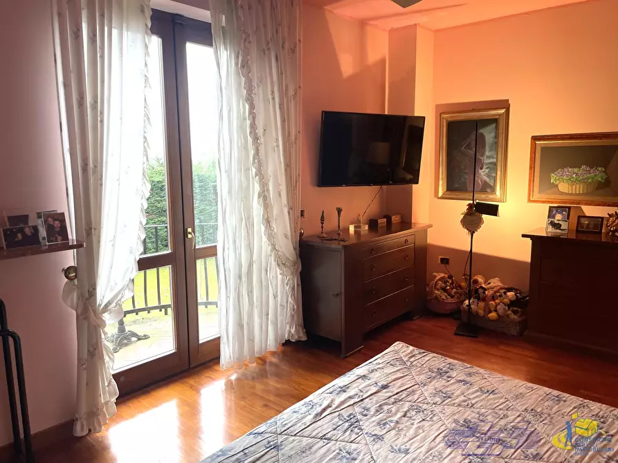 Immagine 20 di Villa in vendita  in Via Fontana Anna a Traversetolo