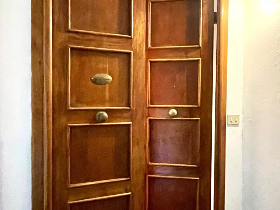 Immagine 2 di Trilocale in vendita  in Strada XX Settembre a Parma