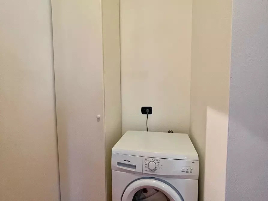 Immagine 11 di Bilocale in affitto  in Via Marchesi a Parma