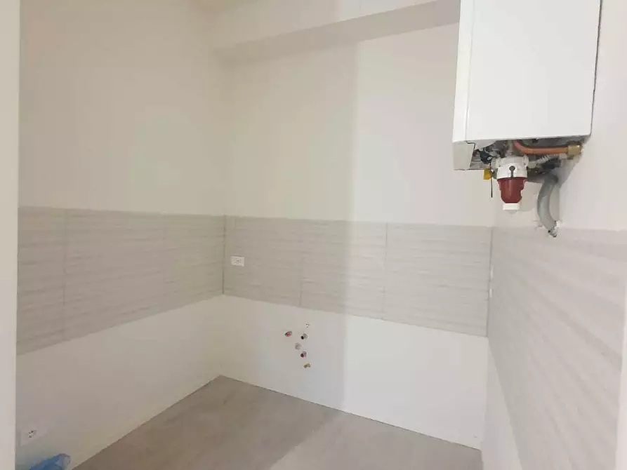 Immagine 12 di Trilocale in vendita  in VIA SOLARI a Parma