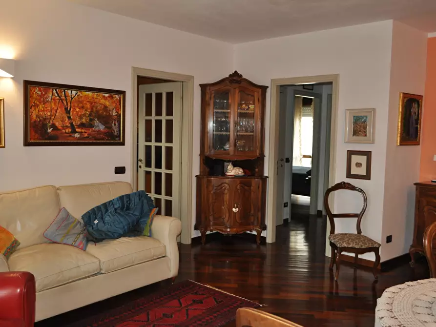 Immagine 17 di Trilocale in vendita  in Via Ulivi 24 a Collecchio