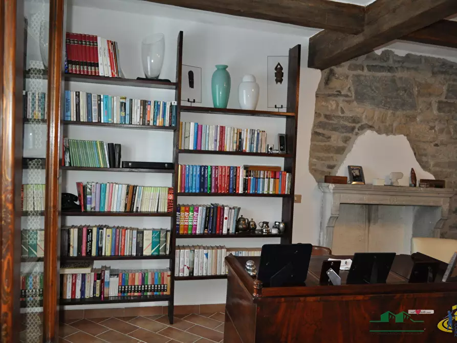 Immagine 43 di Rustico / casale in vendita  in VIA MAESTRI a Valmozzola