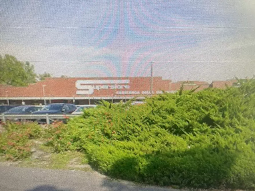 Immagine 3 di Ufficio in affitto  in Via Emilia Est a Parma