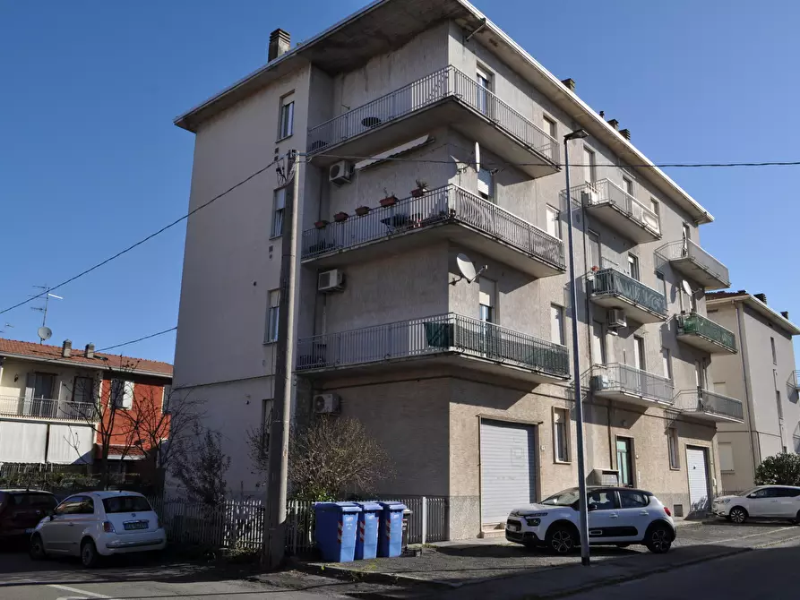 Immagine 2 di Trilocale in vendita  in Via Goffredo Mameli a Collecchio