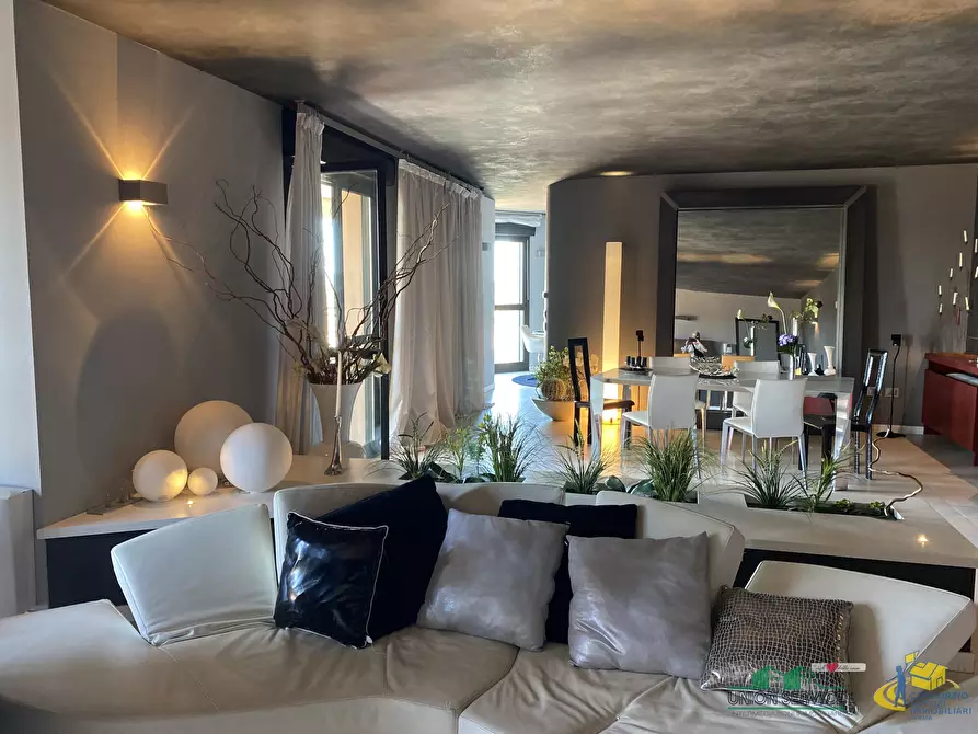 Immagine 5 di Attico in vendita  a Fidenza