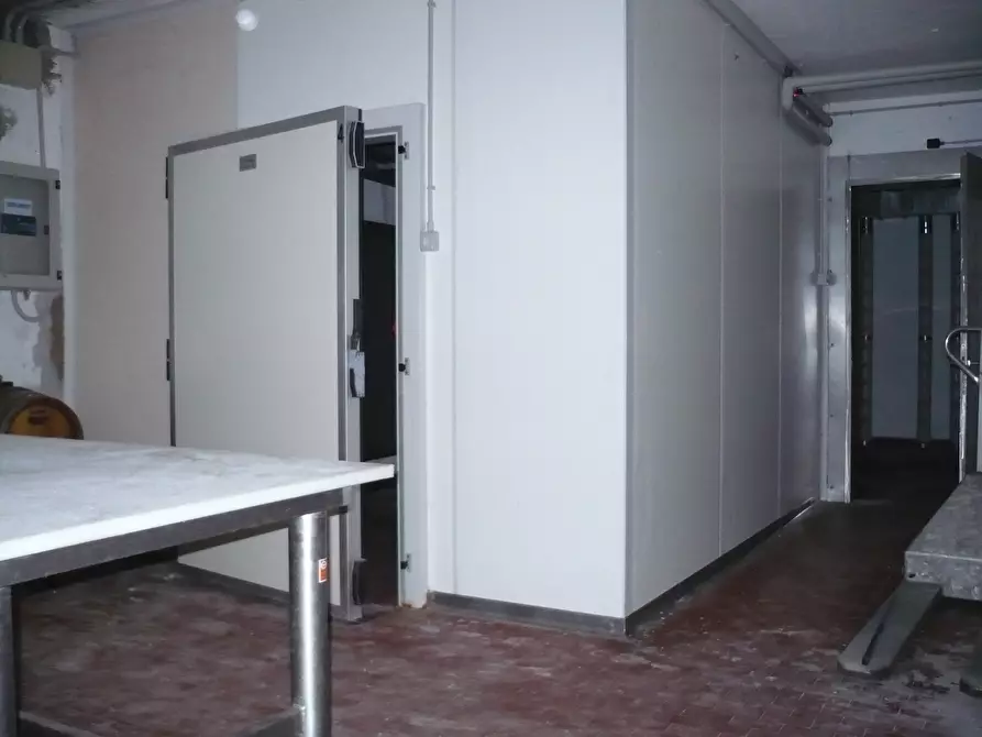 Immagine 9 di Attività artigianale in vendita  in via circonvallazione 33 a Medesano