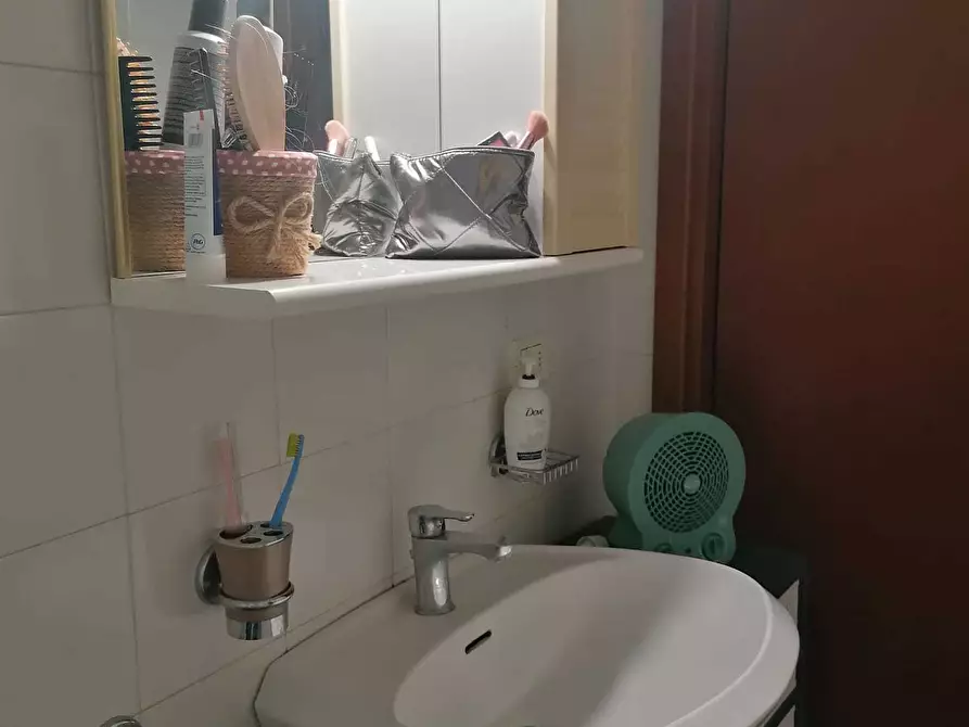 Immagine 11 di Bilocale in affitto  in Borgo Regale 19 a Parma