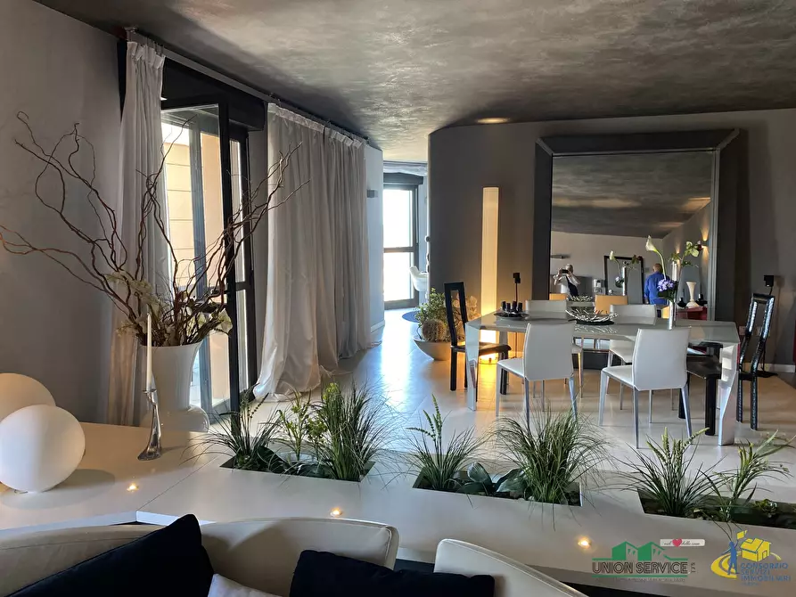 Immagine 26 di Attico in vendita  a Fidenza