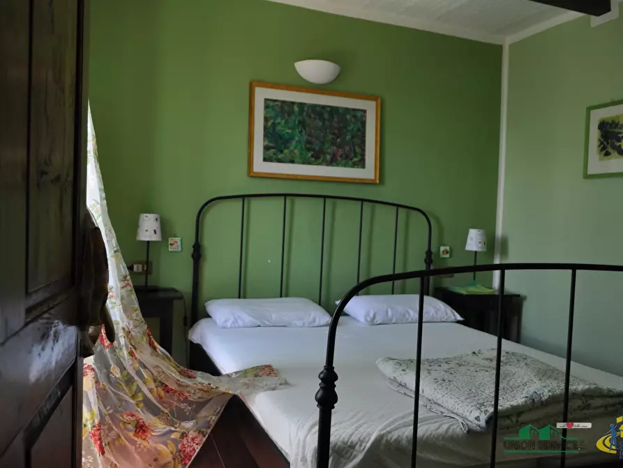 Immagine 47 di Rustico / casale in vendita  in VIA MAESTRI a Valmozzola