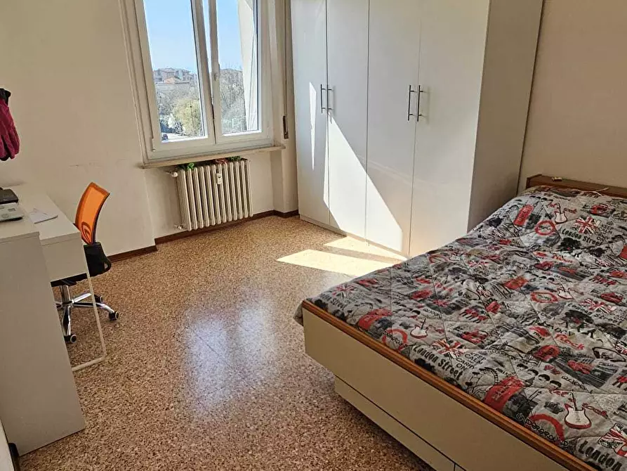 Immagine 1 di Stanza singola in affitto  in Viale Piacenza 79 a Parma