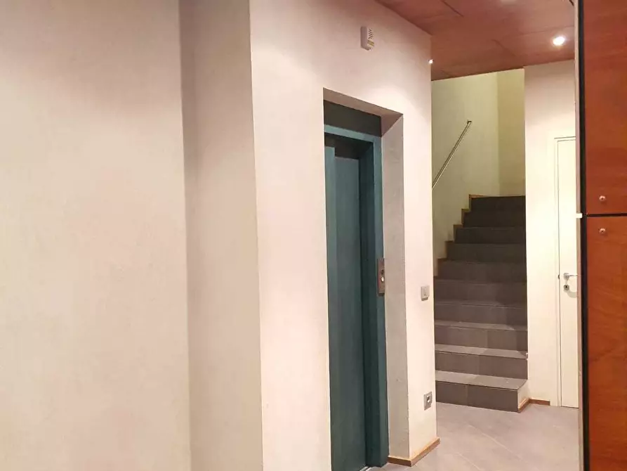 Immagine 38 di Trilocale in vendita  in Via Francesco Cassoli a Reggio Nell'emilia