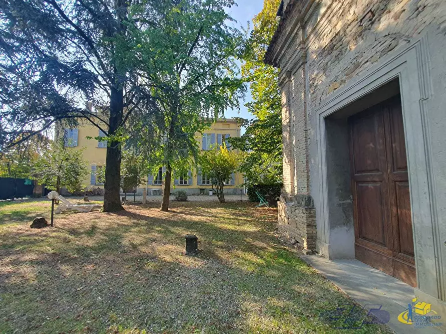 Immagine 5 di Terratetto in vendita  in VIA CAVAILLON 7 a Langhirano