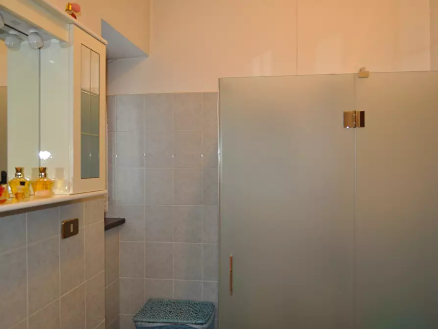 Immagine 33 di Trilocale in vendita  in Via Trento 13 a Bedonia