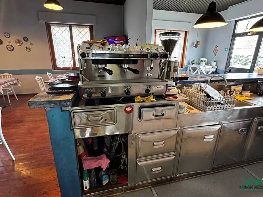 Immagine 36 di Bar / Ristorante in vendita  in Via La Spezia 32 a Collecchio