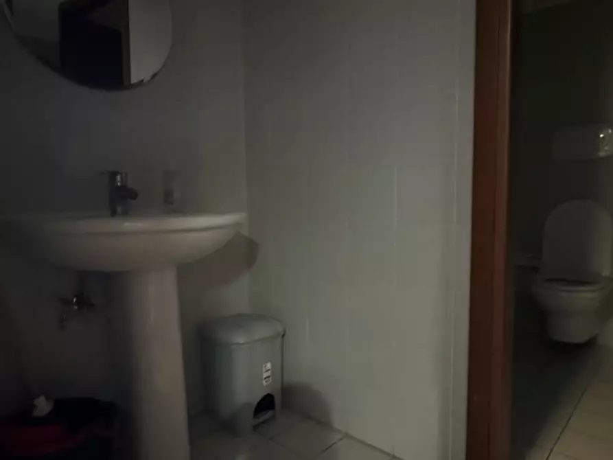 Immagine 18 di Attività commerciale in vendita  in Via La Spezia 32 a Collecchio