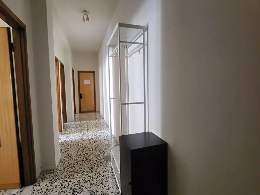 Immagine 20 di Trilocale in affitto  in Borgo Santo Stefano 3 a Parma