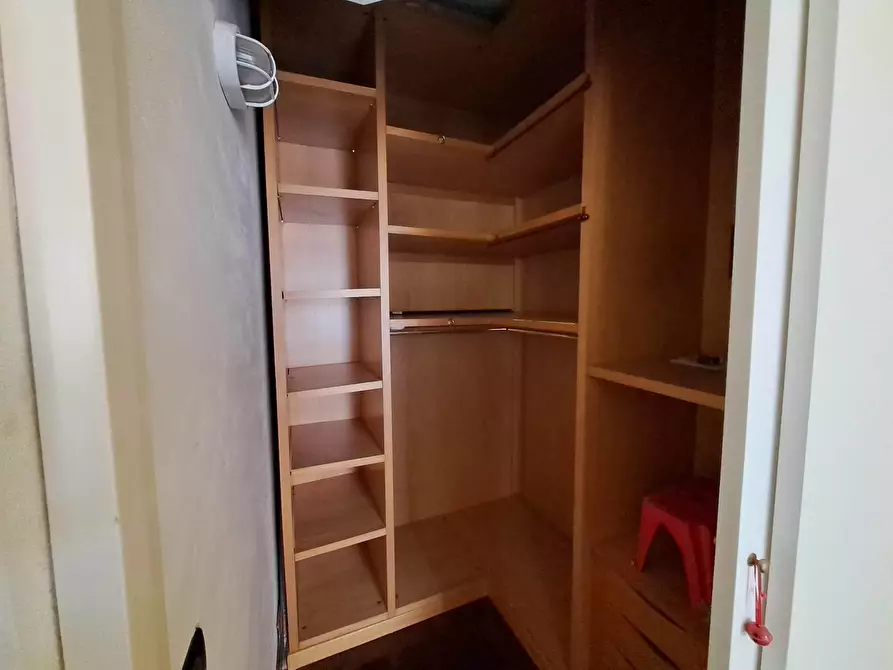 Immagine 19 di Bilocale in vendita  in Borgo Guazzo a Parma