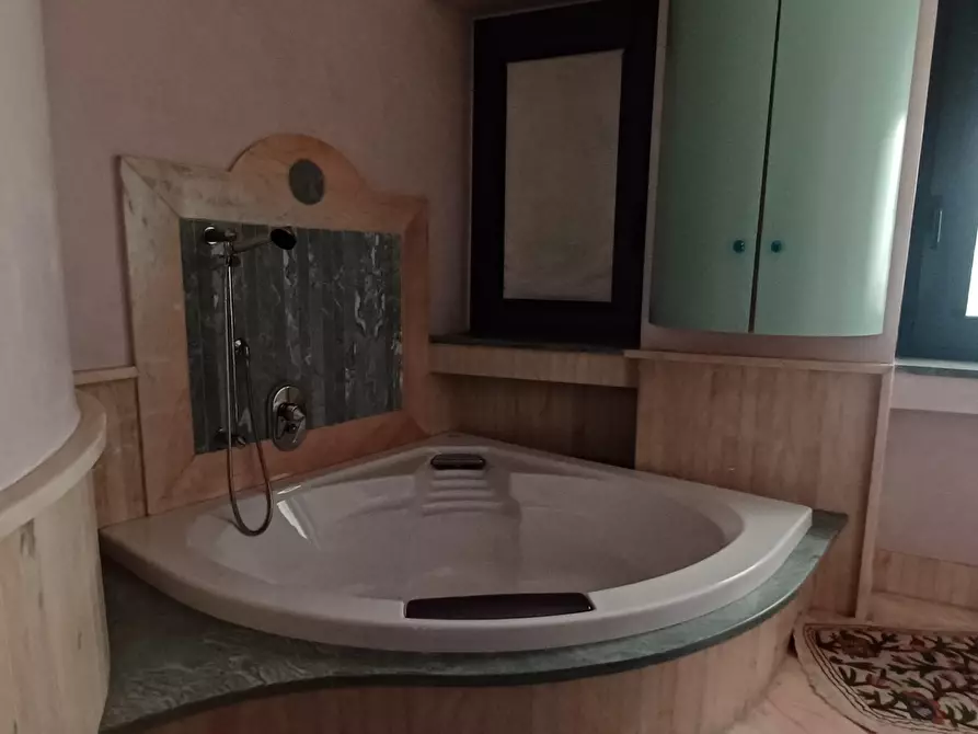 Immagine 12 di Trilocale in vendita  in Via Antonio Cocconcelli a Parma