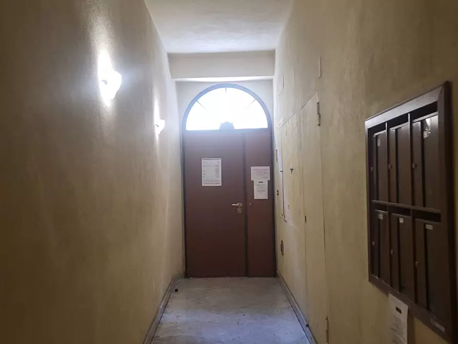 Immagine 2 di Ufficio in vendita  in Strada Cavour 24 a Parma