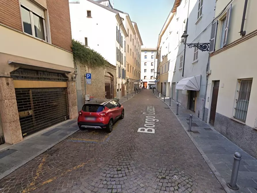 Immagine 31 di Bilocale in vendita  in Borgo Guazzo a Parma