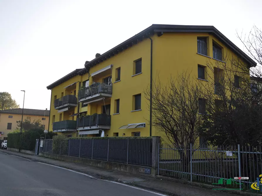 Immagine 71 di Quadrilocale in vendita  in Via Bertolotta 9 a Sissa Trecasali