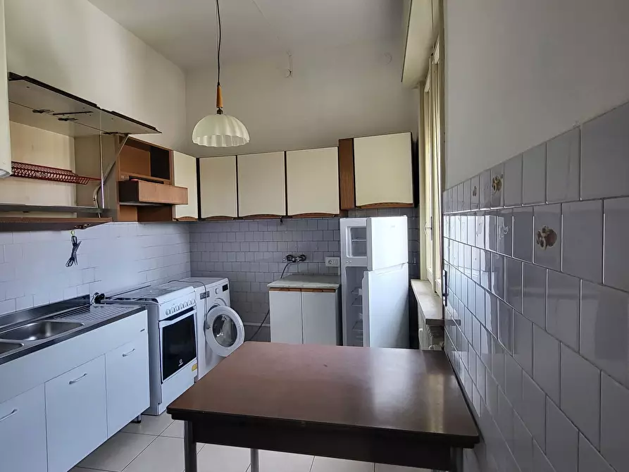 Immagine 12 di Pentalocale in affitto  in Strada Aurelio Saffi 14 a Parma