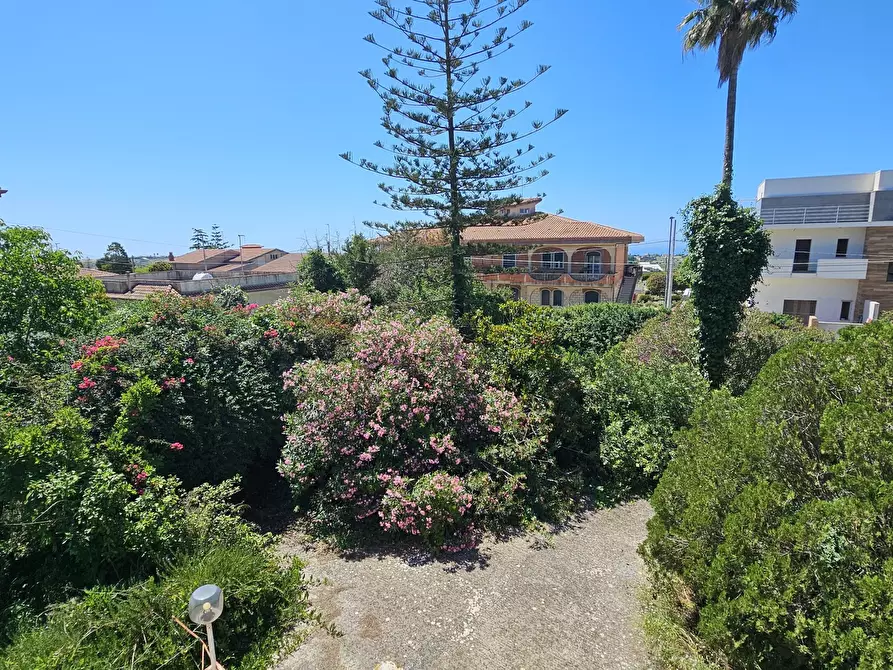 Immagine 5 di Villa in vendita  in Via Sorda Sampieri 197 a Modica