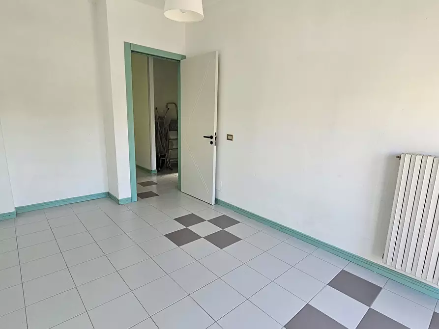 Immagine 12 di Appartamento in vendita  in Via Alberto Portogallo 10 a Modica