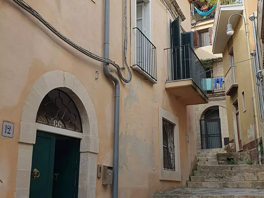 Immagine 5 di Casa indipendente in vendita  a Modica