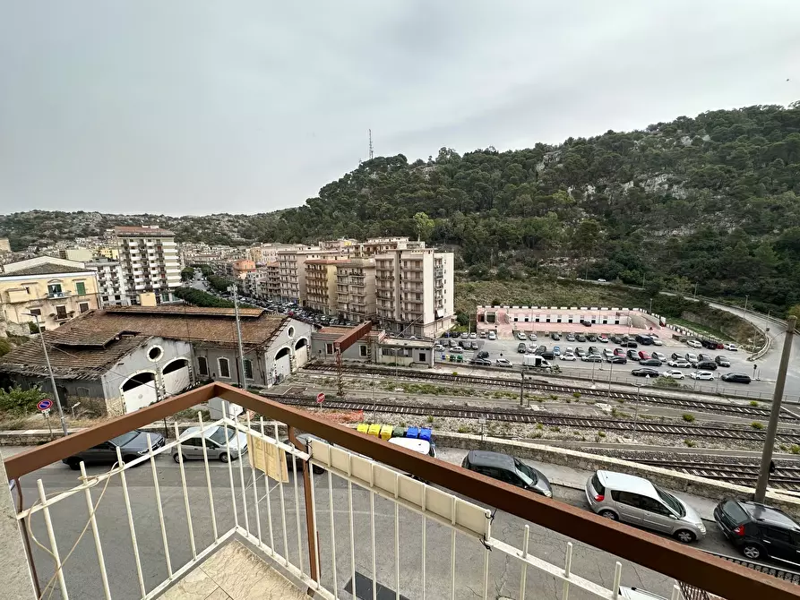 Immagine 25 di Appartamento in vendita  in via Nuova S. Antonio 2 a Modica