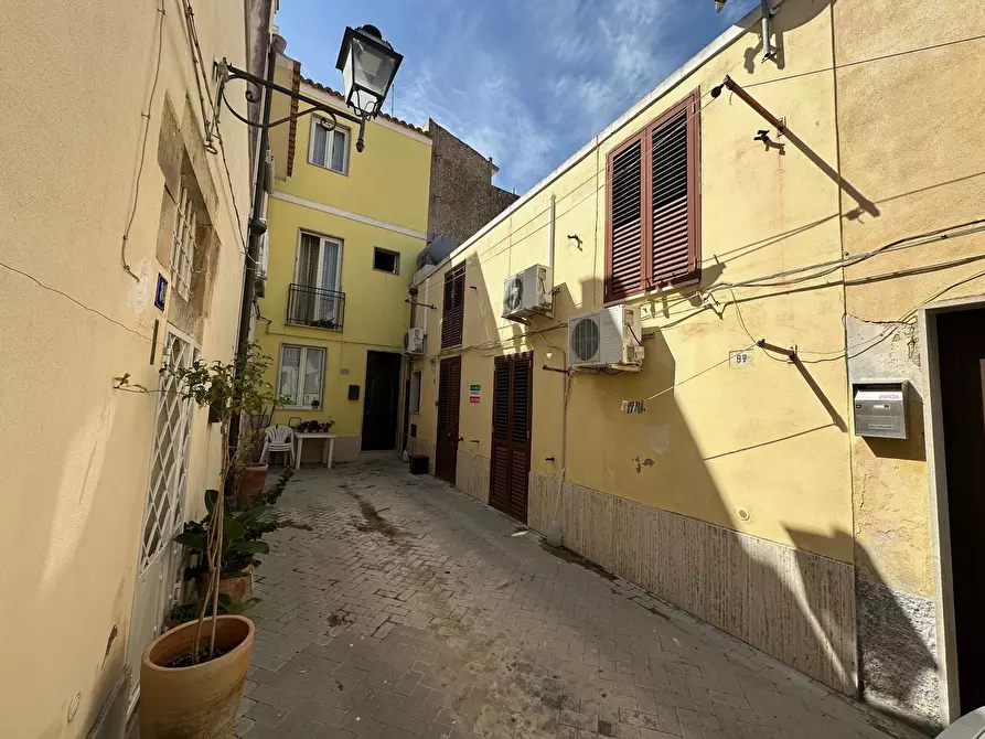 Immagine 13 di Porzione di casa in vendita  in Via Filarota a Modica