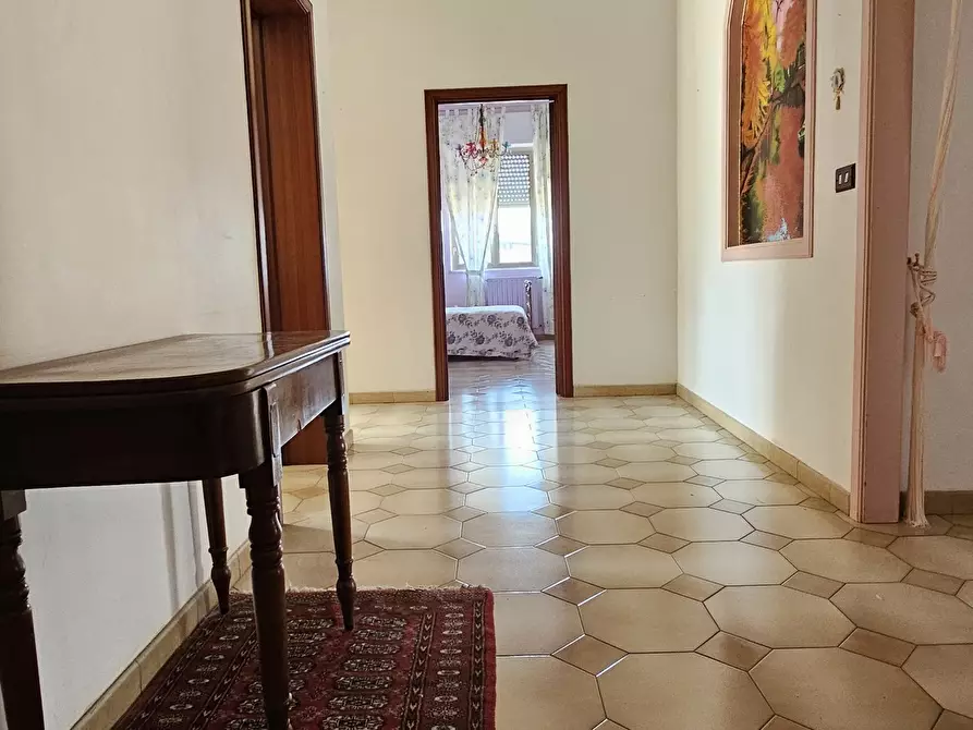 Immagine 5 di Appartamento in vendita  in Via Liguria 16/1 a Modica