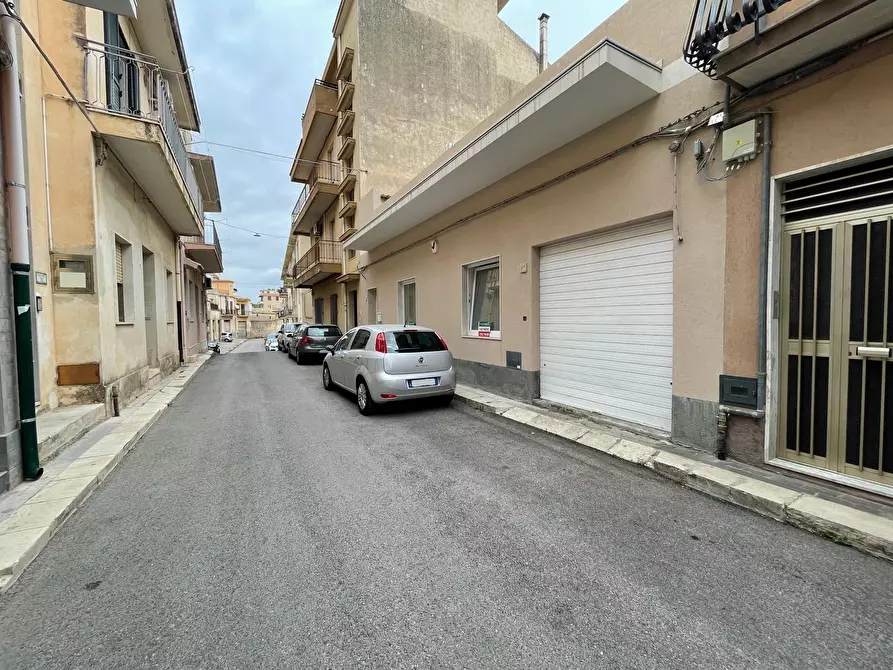 Immagine 11 di Casa indipendente in vendita  in Via Damiano Chiesa a Modica