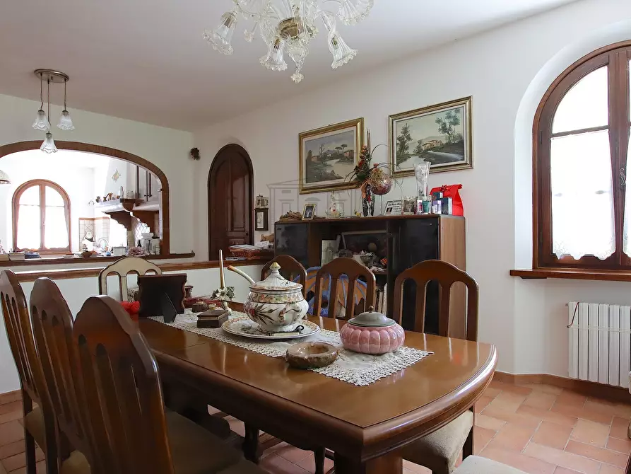 Immagine 12 di Rustico / casale in vendita  in Via di Tiglio a Capannori