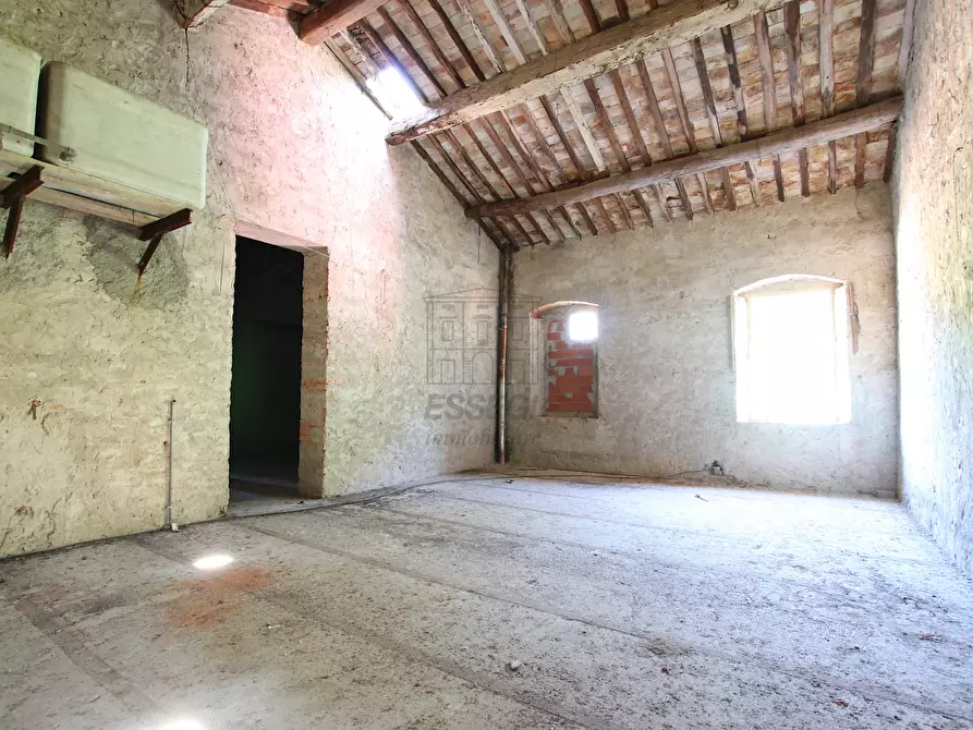 Immagine 10 di Rustico / casale in vendita  in Guamo 34A a Capannori
