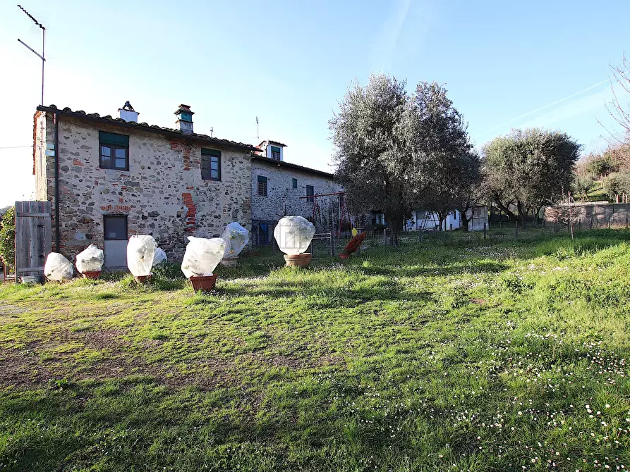 Immagine 12 di Rustico / casale in vendita  in Traversa V Via della Pieve Santo Stefano a Lucca