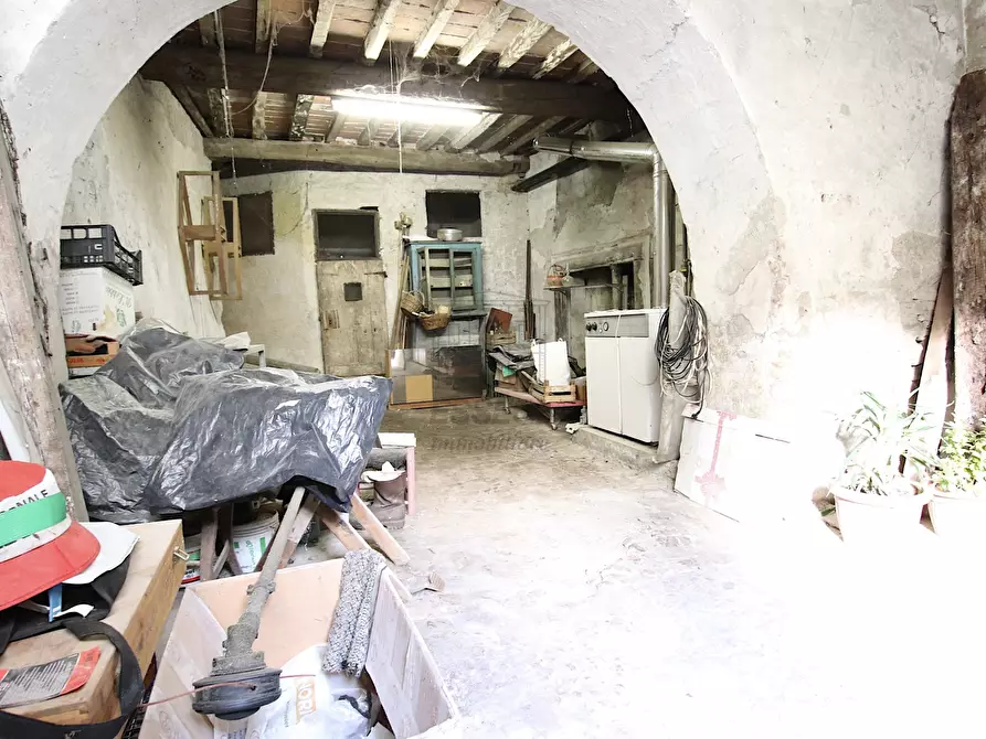 Immagine 35 di Villa in vendita  in Via Ludovica a Borgo A Mozzano