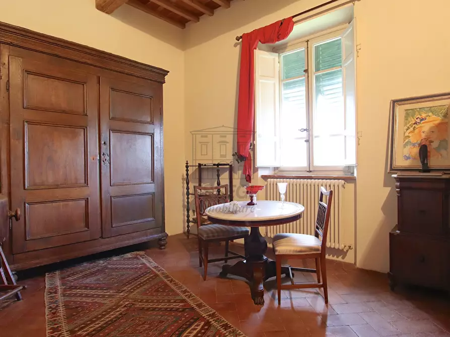 Immagine 28 di Villa in vendita  in Via Romana 914 a Lucca