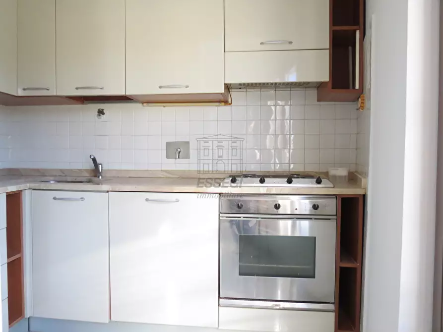 Immagine 6 di Appartamento in vendita  in Via Giovanni Sercambi a Lucca