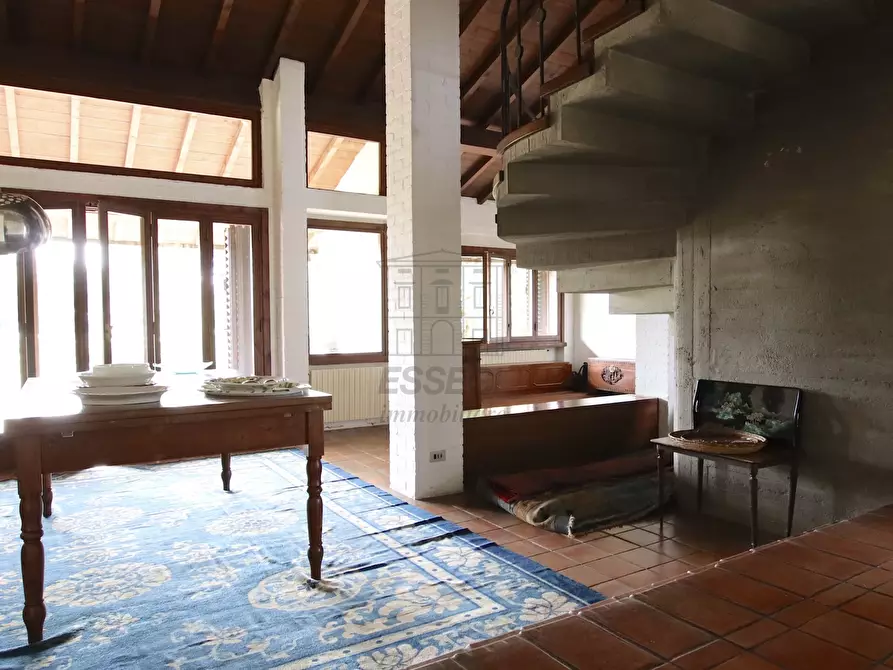 Immagine 14 di Villa in vendita  in Via della Chiesa di Gragnano a Capannori