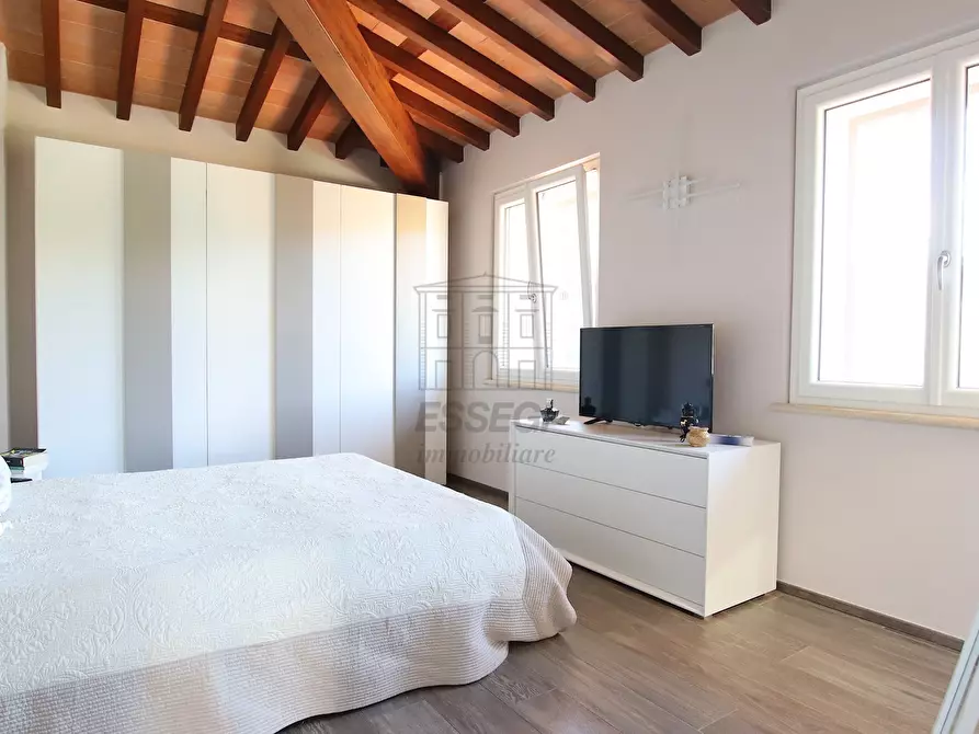 Immagine 30 di Villa in vendita  in Via di San Ginese a Capannori