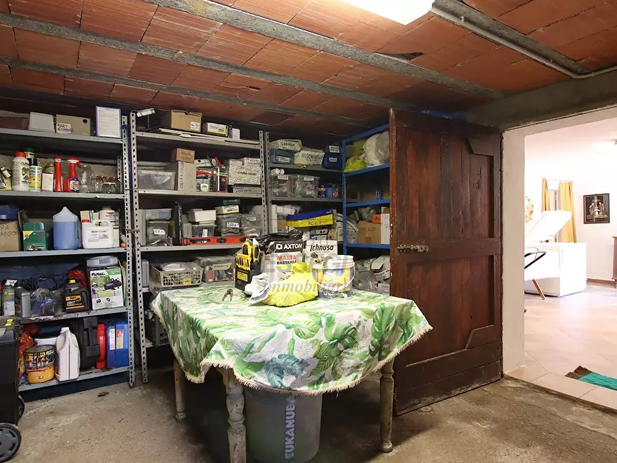 Immagine 55 di Villa in vendita  in Via Comunale Campolungo 51 a Lucca