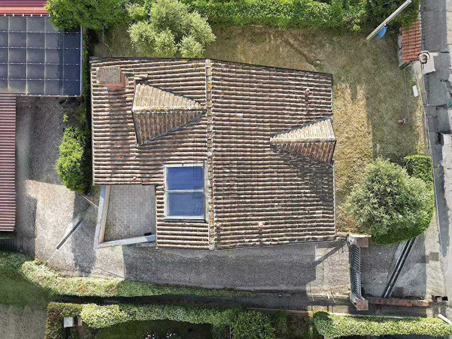 Immagine 4 di Casa indipendente in vendita  in Traversa I Via Vecchia della Chiesa 26 a Lucca