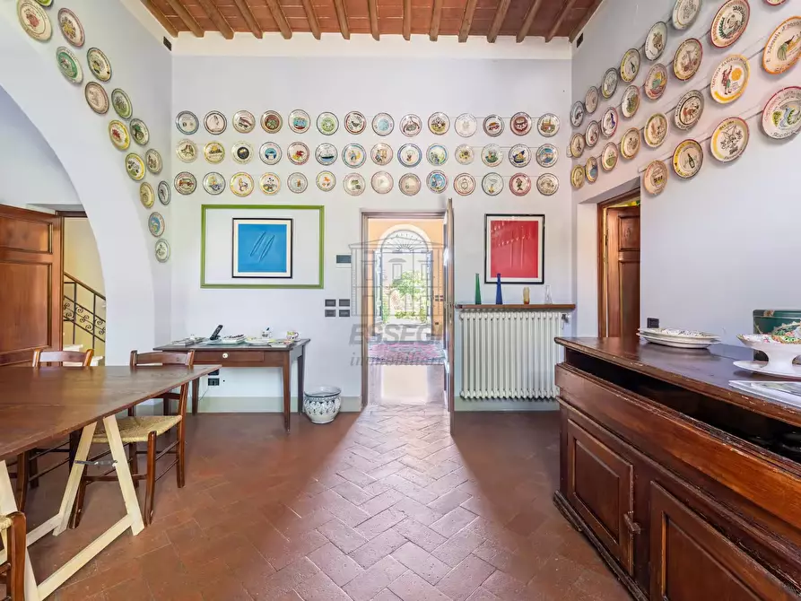 Immagine 28 di Villa in vendita  in Via delle Piagge 1535 a Lucca