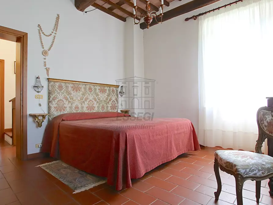 Immagine 27 di Villa in vendita  in San Martino in Freddana a Lucca