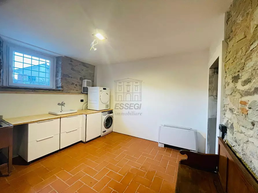 Immagine 28 di Villa in vendita  a Capannori