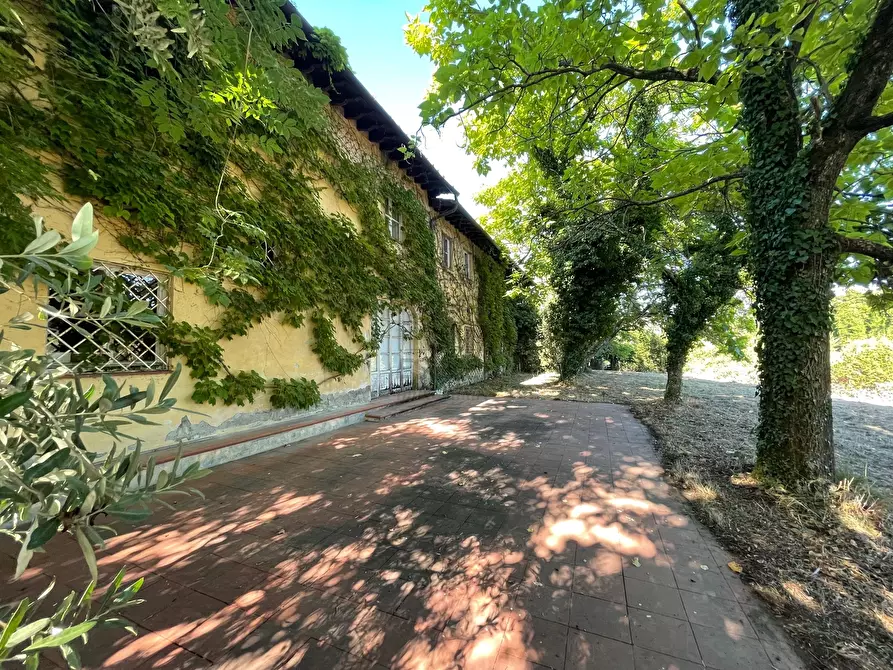 Immagine 25 di Villa in vendita  in Via Vecchia Pesciatina in Gragnano a Lucca