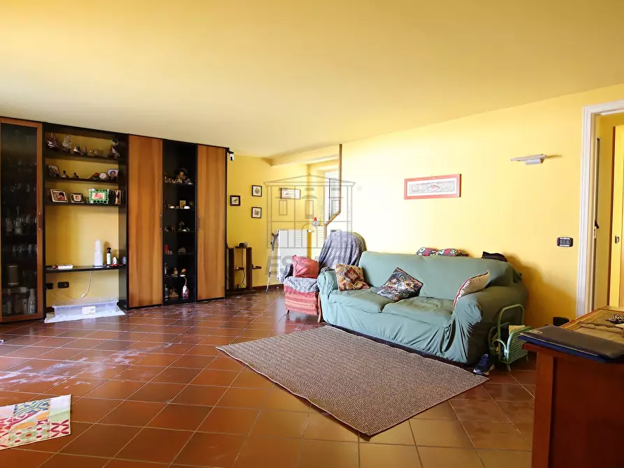 Immagine 15 di Villa in vendita  in Via Sarzanese 4289 a Lucca